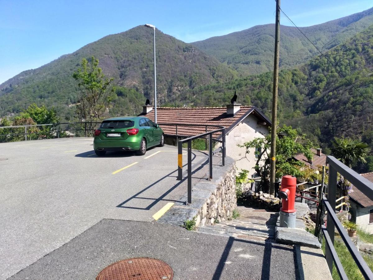 Villa Rustico "Casa Di Sasso" Intragna TI Exterior foto