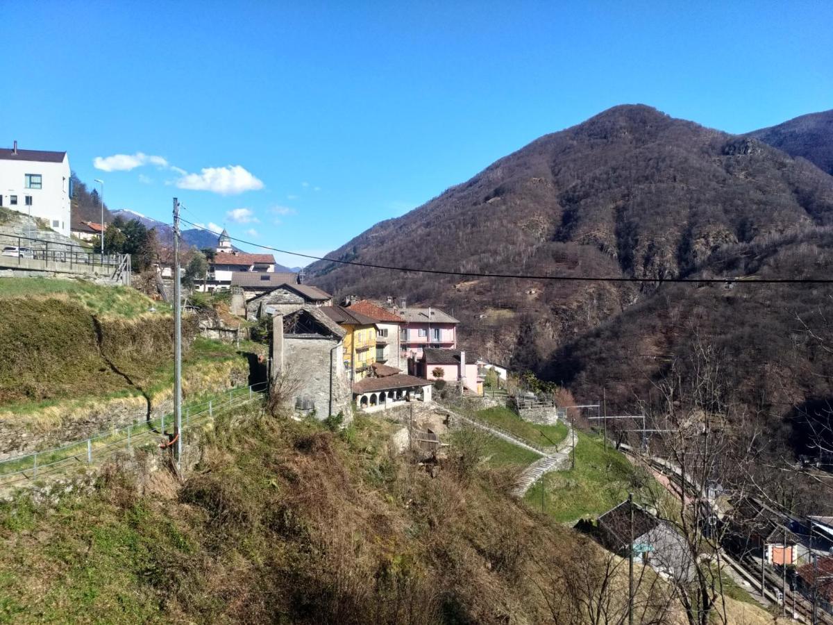 Villa Rustico "Casa Di Sasso" Intragna TI Exterior foto