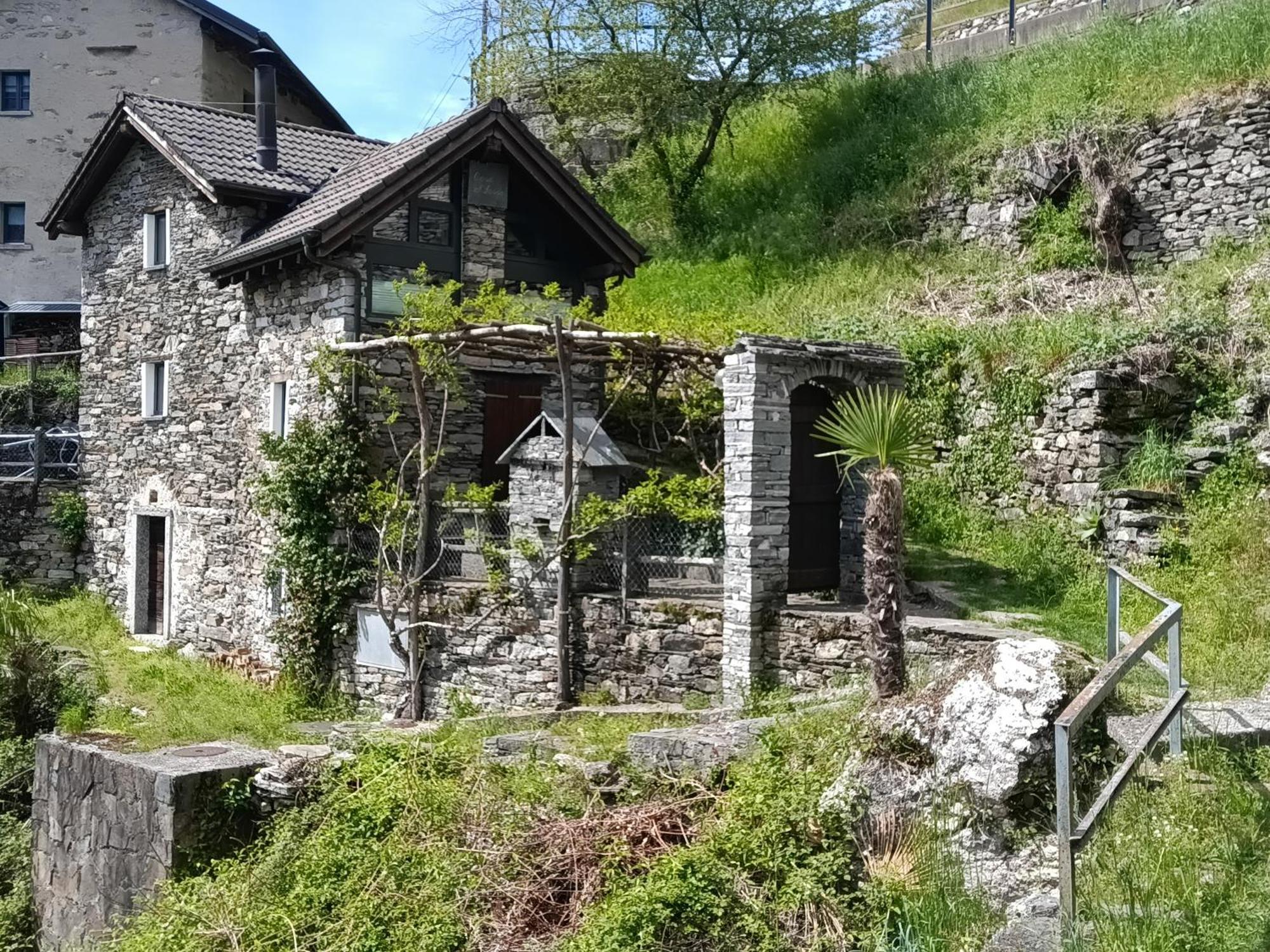Villa Rustico "Casa Di Sasso" Intragna TI Exterior foto
