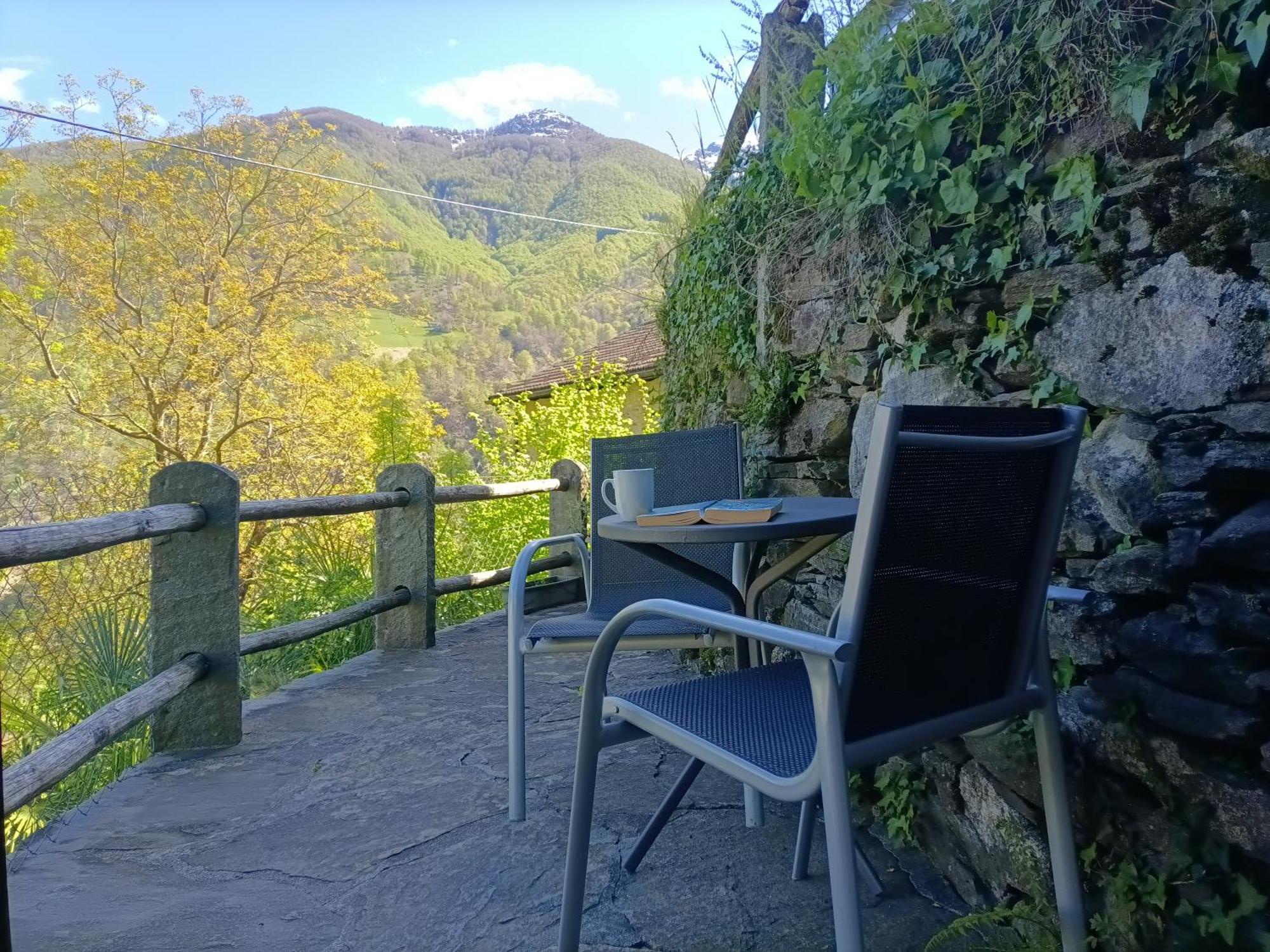 Villa Rustico "Casa Di Sasso" Intragna TI Exterior foto